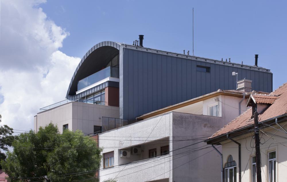 https://pv-nbc.siteuri.pro/wp-content/uploads/2020/10/NBC-Arhitect-_-Petofi-Sandor-_-Housing-_-exterior_7.jpg
