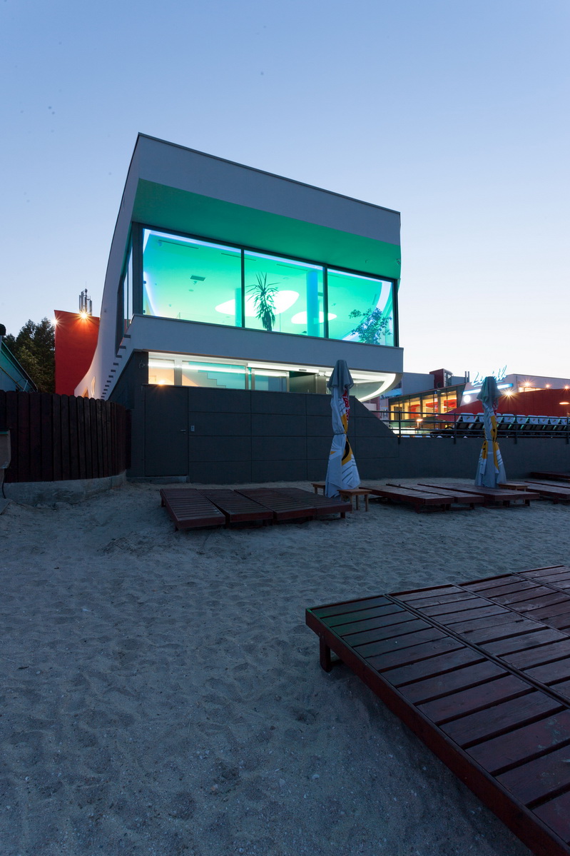 https://pv-nbc.siteuri.pro/wp-content/uploads/2020/10/NBC-Arhitect-_-Zenith-Spa-_-Mamaia-Romania-_-exterior_view-9.jpg