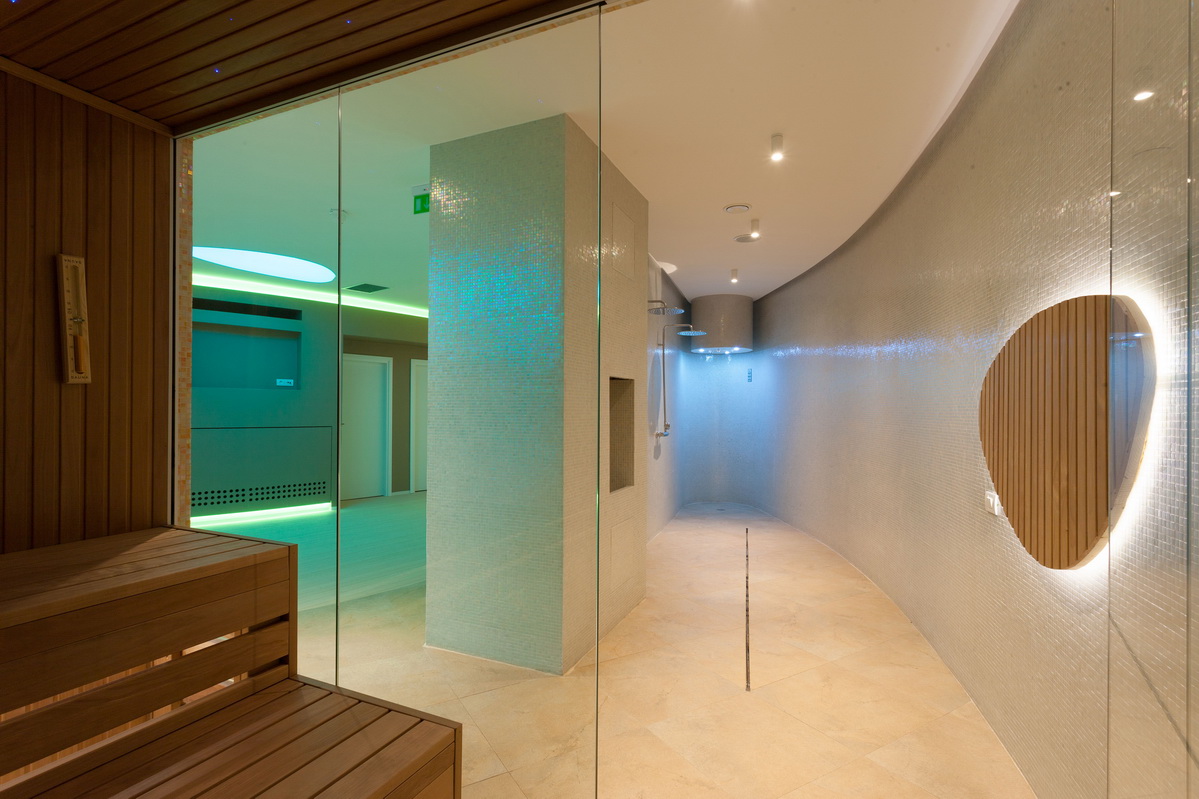 https://pv-nbc.siteuri.pro/wp-content/uploads/2020/10/NBC-Arhitect-_-Zenith-Spa-_-Mamaia-Romania-_-interior-view_7.jpg