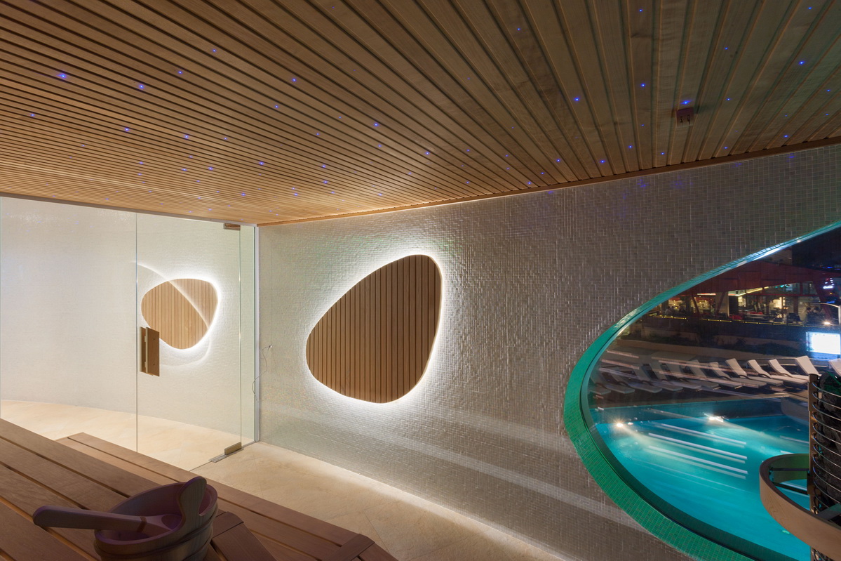https://pv-nbc.siteuri.pro/wp-content/uploads/2020/10/NBC-Arhitect-_-Zenith-Spa-_-Mamaia-Romania-_-interior-view_8.jpg