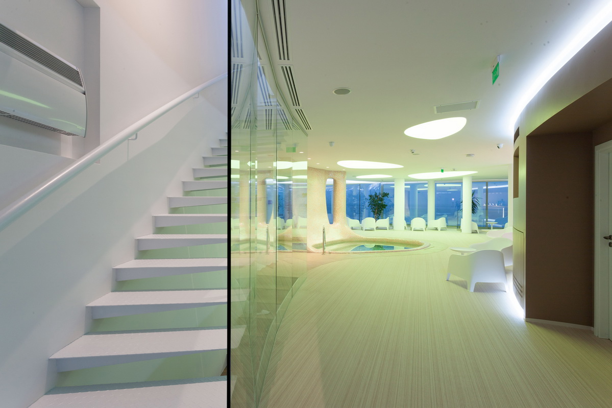 https://pv-nbc.siteuri.pro/wp-content/uploads/2020/10/NBC-Arhitect-_-Zenith-Spa-_-Mamaia-Romania-_-interior_view_4.jpg