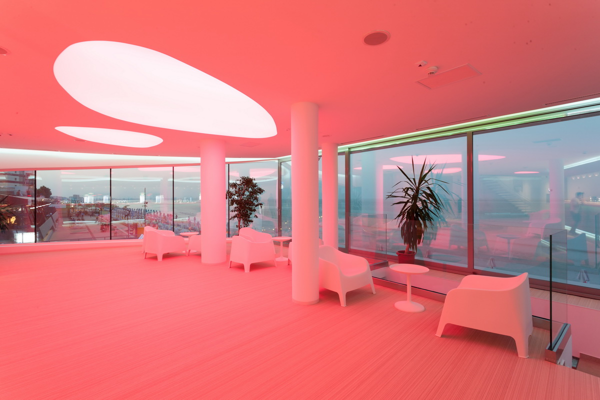https://pv-nbc.siteuri.pro/wp-content/uploads/2020/10/NBC-Arhitect-_-Zenith_Spa-_-Mamaia_Romania-_-seaside_spa-_-interior_design_4.jpg