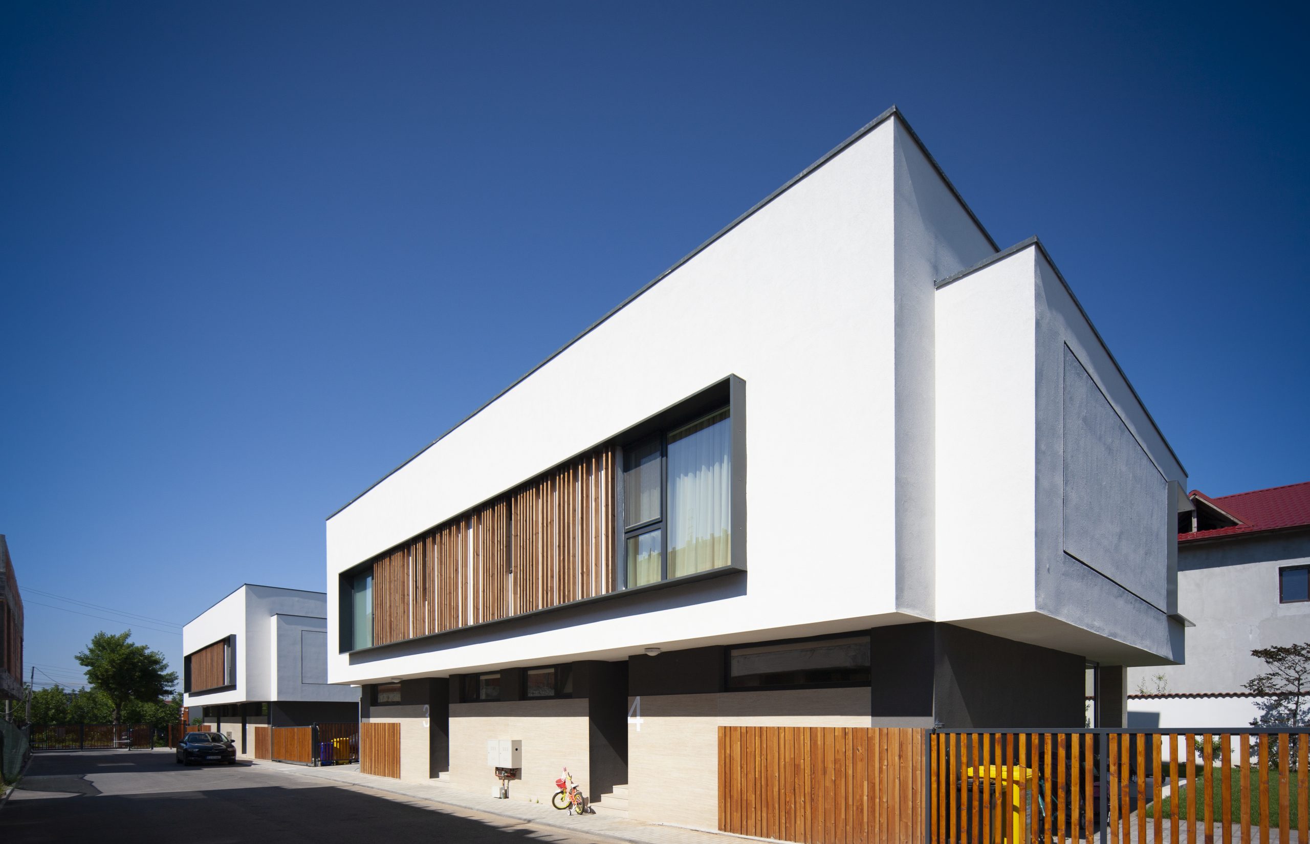 https://pv-nbc.siteuri.pro/wp-content/uploads/2020/10/NBC-Arhitect-_-residentials-_-Contemporan-Residence-_-Bucharest-Romania_10-1-scaled.jpg