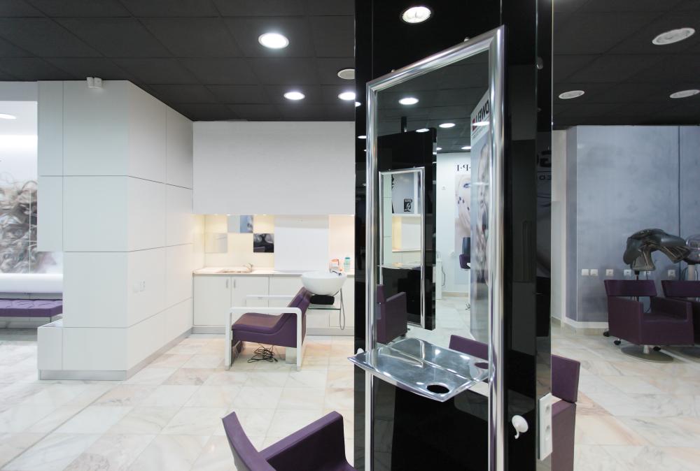 https://pv-nbc.siteuri.pro/wp-content/uploads/2020/11/NBC-Arhitect-_-interior-design-_-Mona-Lisa-Beauty-Salon-_-Romania_1.jpg