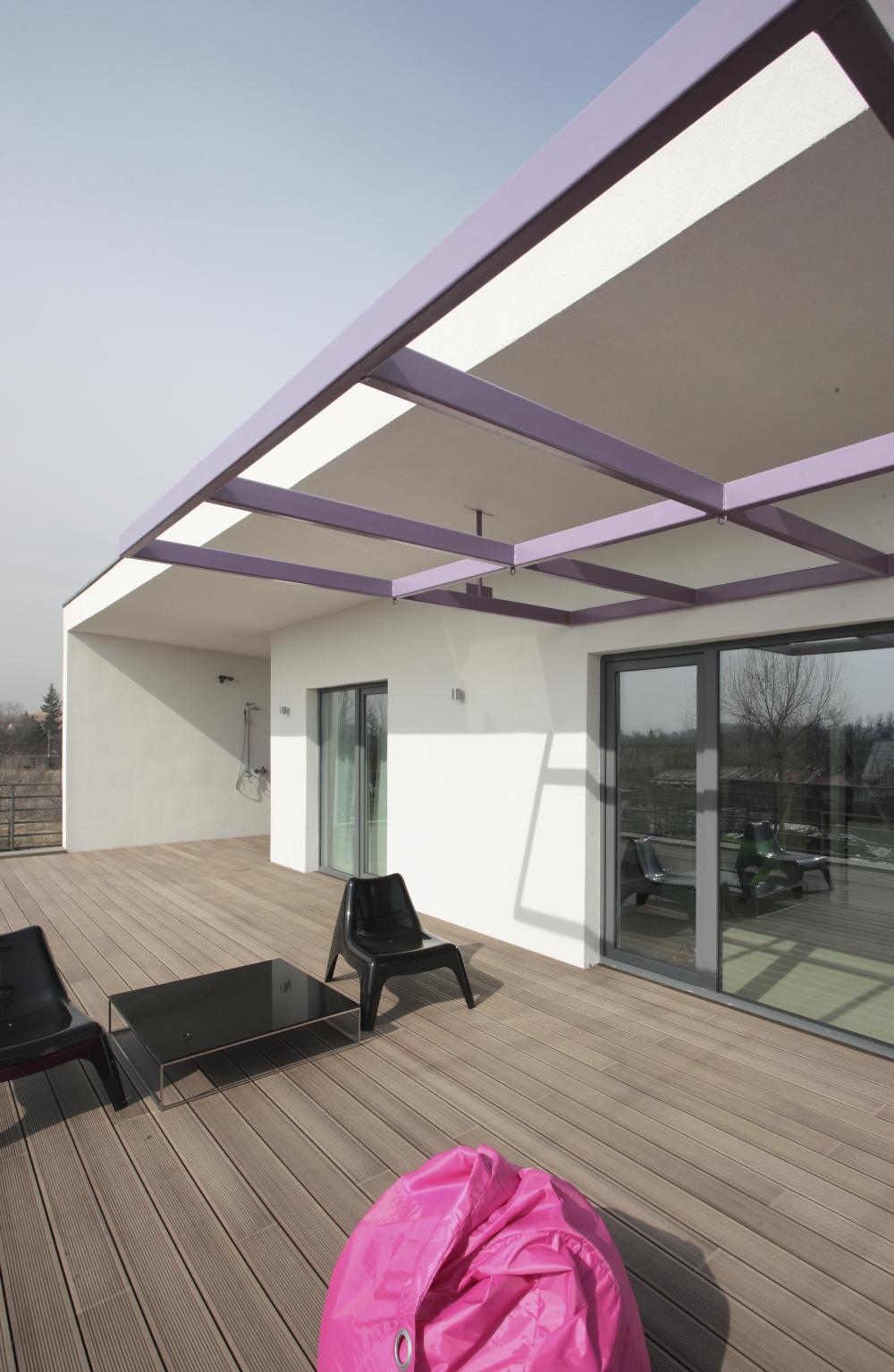 https://pv-nbc.siteuri.pro/wp-content/uploads/2020/11/NBC-Arhitect-_-residences-_-Magenta-House-_-exterior-view_2.jpg