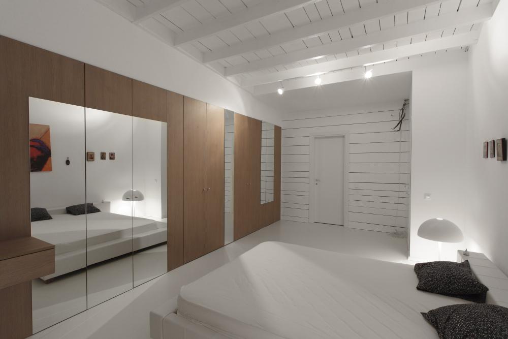 https://pv-nbc.siteuri.pro/wp-content/uploads/2020/11/NBC-Arhitect-_-residences-_-Magenta-House-_-exterior-view_32.jpg
