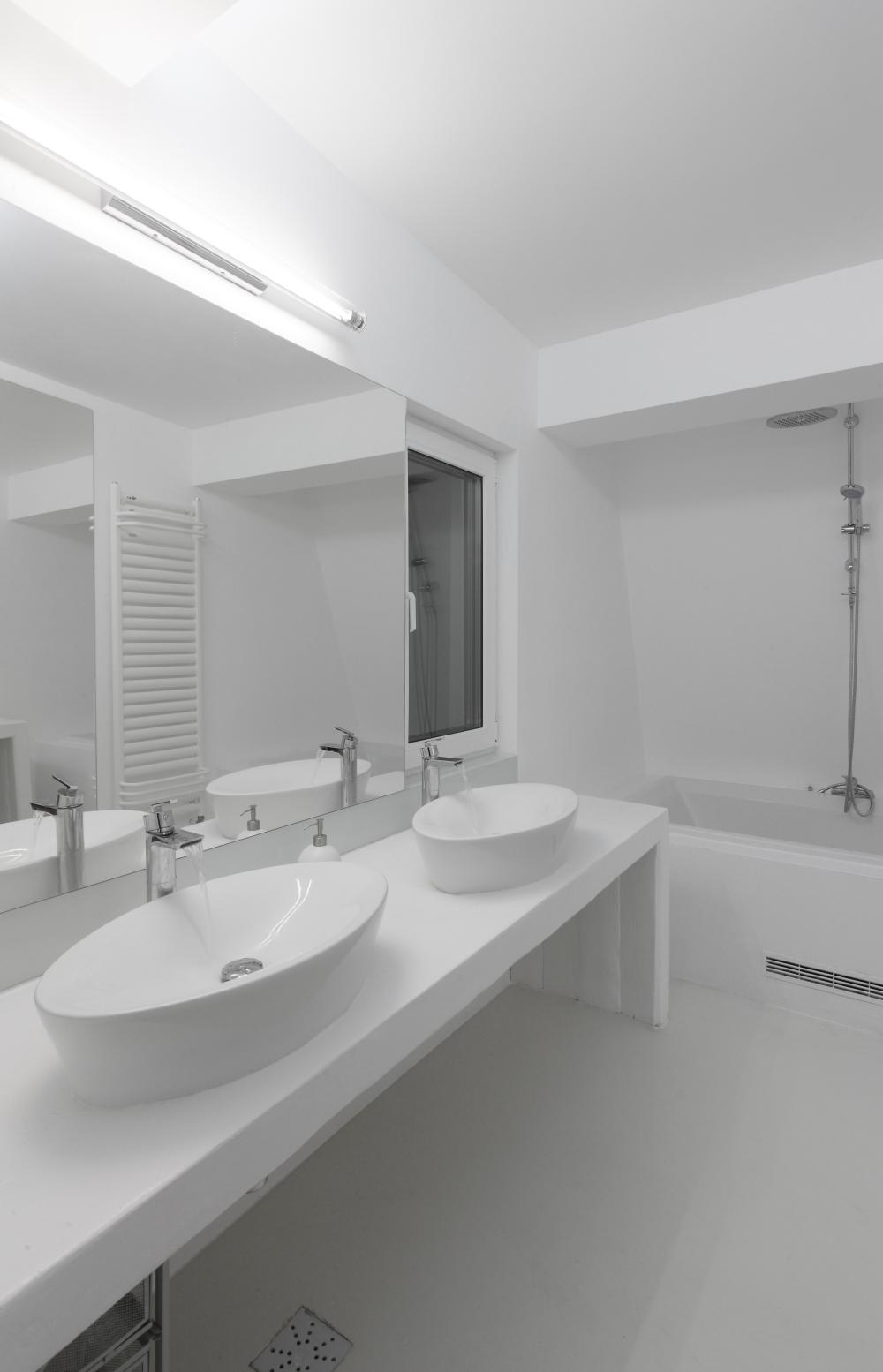 https://pv-nbc.siteuri.pro/wp-content/uploads/2020/11/NBC-Arhitect-_-residences-_-Magenta-House-_-exterior-view_7.jpg